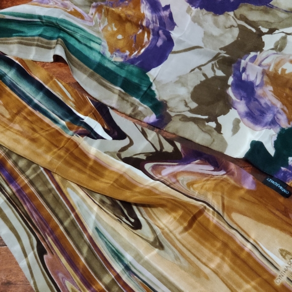 Gorgeous Cynthia Rowley Long Silk Scarf - Picture 11 of 13